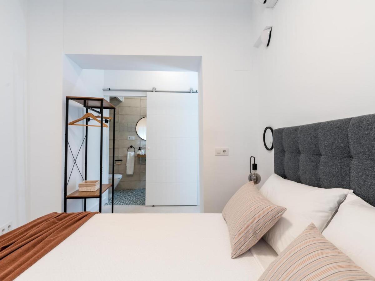Unique Homes La Juderia Parking & Jacuzzi Siviglia Esterno foto