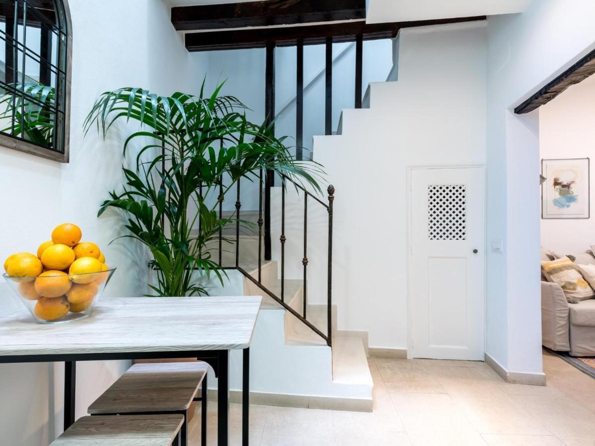Unique Homes La Juderia Parking & Jacuzzi Siviglia Esterno foto